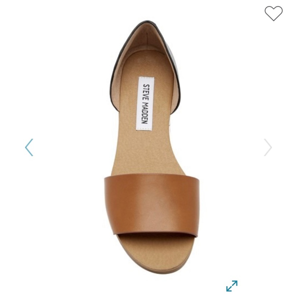 Steve Madden sidestep flat